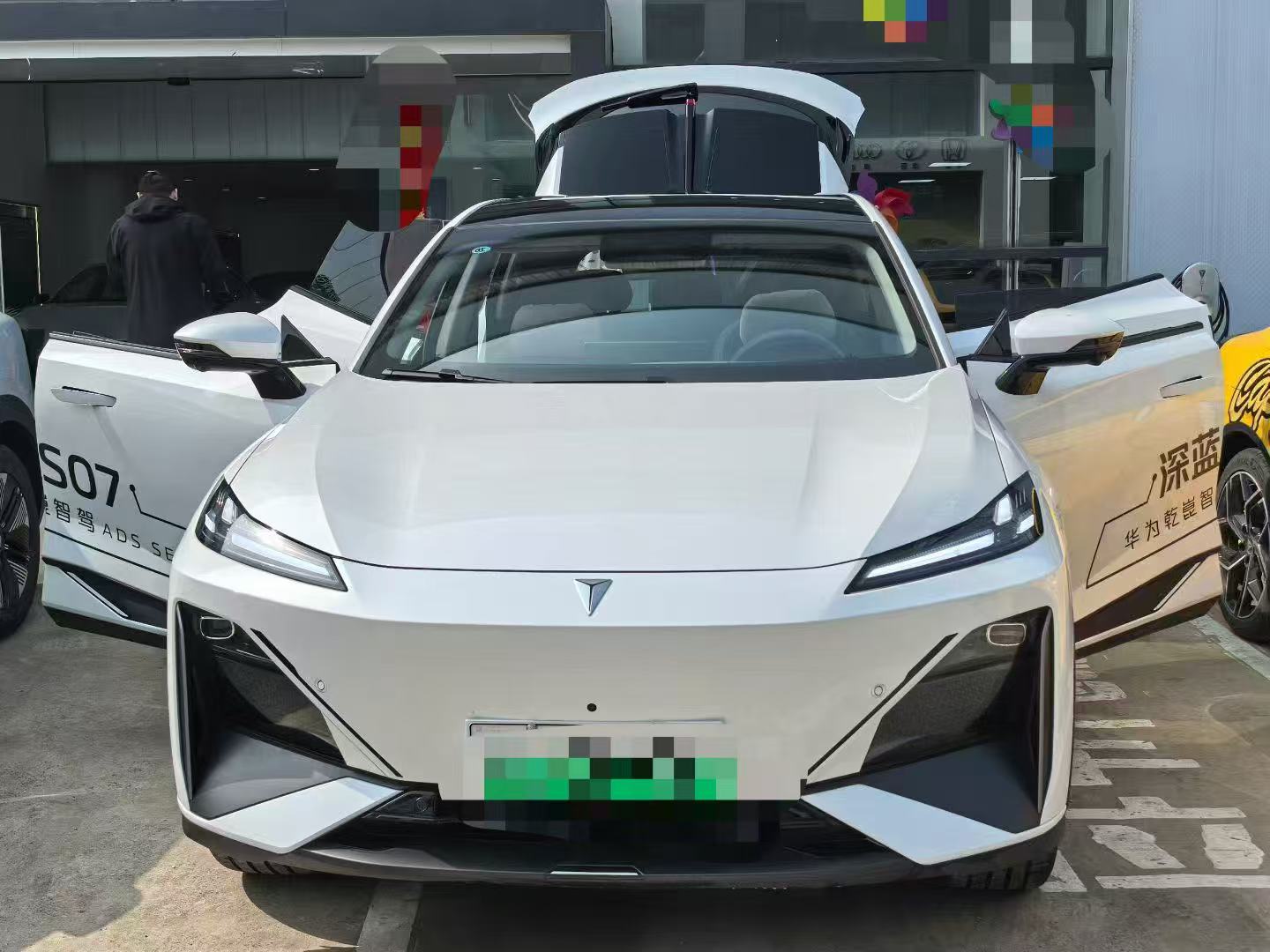 Vehicle image 2